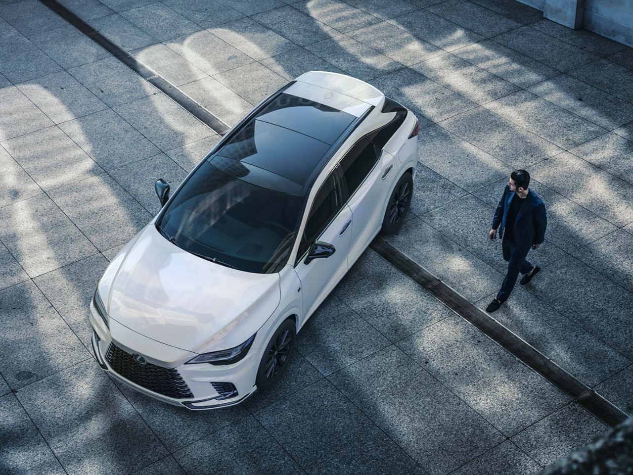 dxp-2022-lexus-rx-world-premiere-left-right-world-class-safety-technology-1440x1080-1