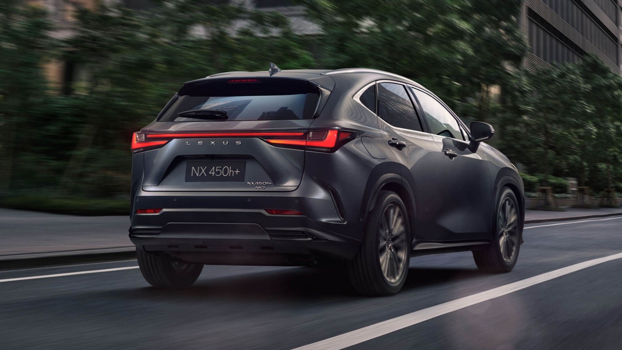 2021-lexus-nx-model-lexus-bold-design-new-lexus-blade-light-1920x1080