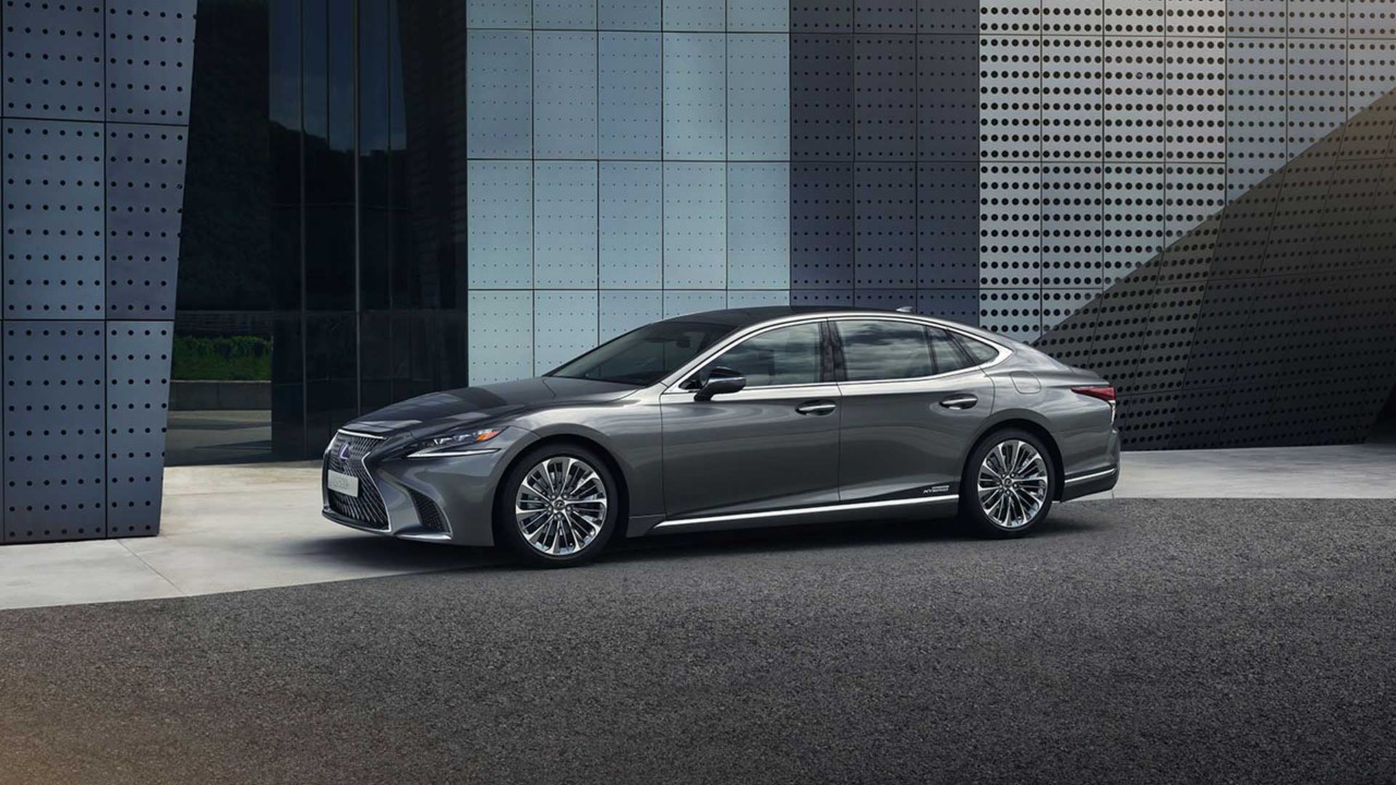 2018-lexus-ls-gallery-exterior-003-1920x1080tcm-3154-1191243