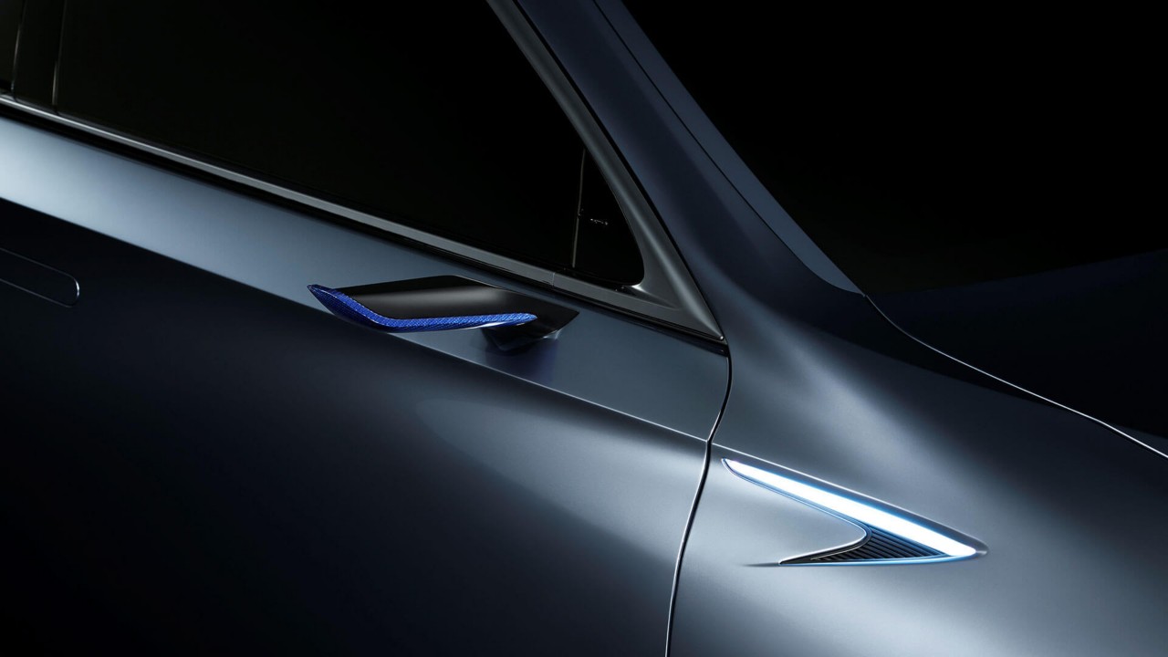 LEXUS DÉVOILE LE CONCEPT LS+